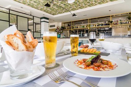 Compostelana Plaza De España